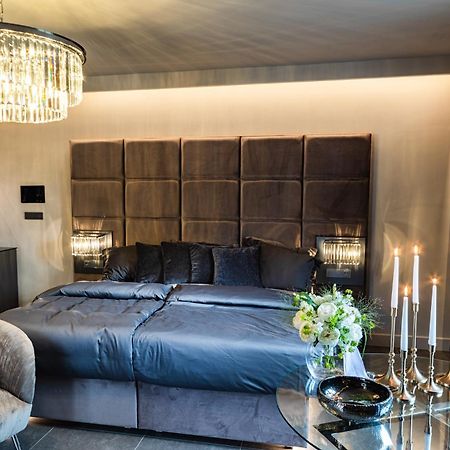 Royal Apartmany Добржиш Экстерьер фото